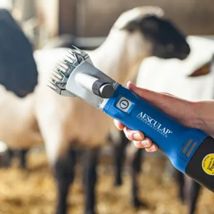 Aesculap Cordless Nova Clipper Sheep and Dirty Cattles