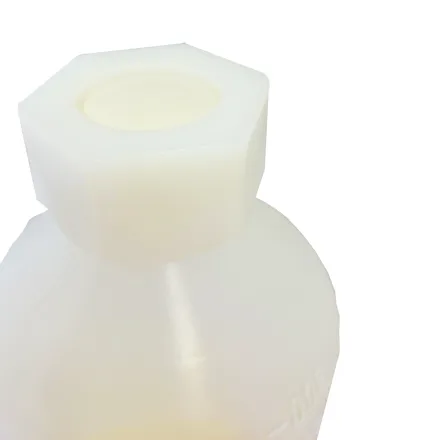 Superstart Calf and lamb Colostrum in Reusable Bottle